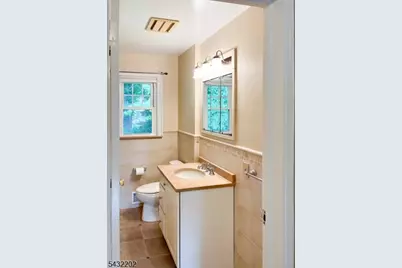 27 Albright Cir, Madison, NJ 07940 - Photo 16