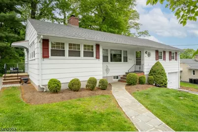 27 Albright Cir, Madison, NJ 07940 - Photo 8