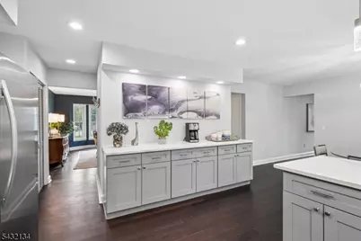 5 Blanchet Ct, Florham Park, NJ 07932 - Photo 18