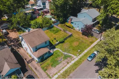114 Martin St, Roselle, NJ 07203 - Photo 1