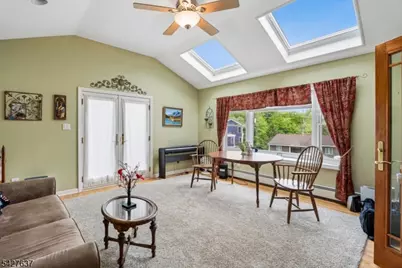 6 Waters Edge, Kinnelon, NJ 07405 - Photo 10