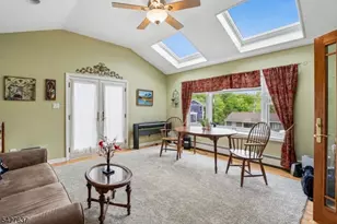 6 Waters Edge, Kinnelon, NJ 07405 - Photo 10