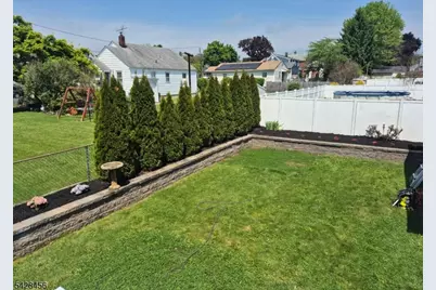 1908 W Camplain Rd, Manville, NJ 08835 - Photo 20