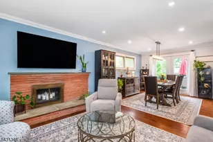 19 Plymouth Pl, Roseland, NJ 07068 - Photo 4