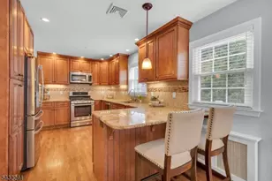 15 Oak Pl, Hawthorne, NJ 07506 - Photo 12