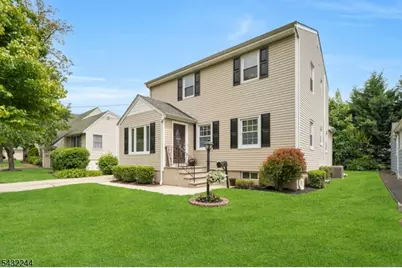 15 Oak Pl, Hawthorne, NJ 07506 - Photo 1