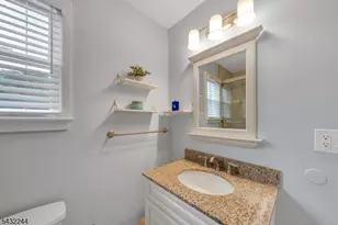 15 Oak Pl, Hawthorne, NJ 07506 - Photo 28
