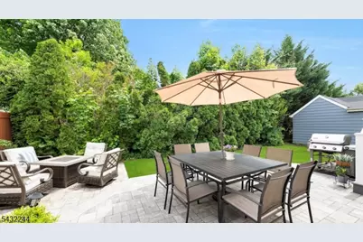 15 Oak Pl, Hawthorne, NJ 07506 - Photo 32