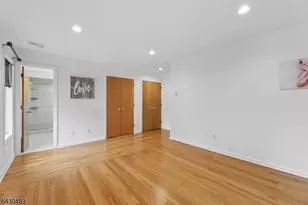 15 W Bradford Ave, Cedar Grove, NJ 07009 - Photo 20