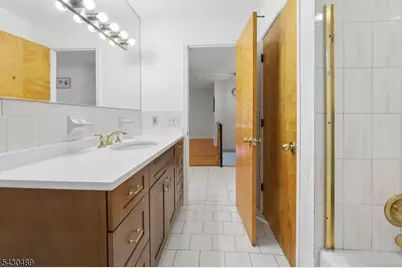 15 W Bradford Ave, Cedar Grove, NJ 07009 - Photo 14