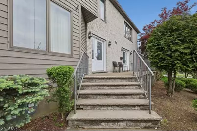 15 W Bradford Ave, Cedar Grove, NJ 07009 - Photo 4