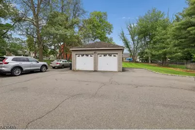 15 W Bradford Ave, Cedar Grove, NJ 07009 - Photo 28