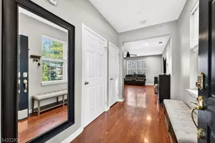 39 Liberty Way, South Bound Brook Boro, NJ 08880 - Photo 4