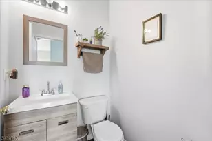 316 Hamilton Dr, Greenwich Township, NJ 08886 - Photo 36