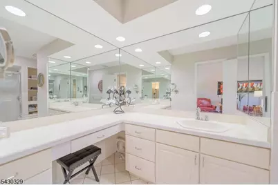 41 Wareham Court, Scotch Plains Township, NJ 07076 - Photo 22