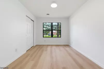 10 Daniel Ct, Lebanon, NJ 08833 - Photo 24