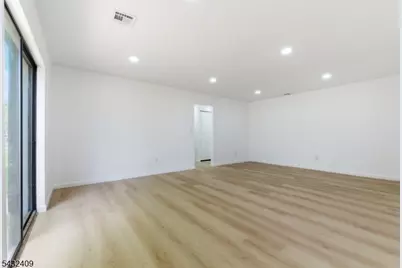 10 Daniel Ct, Lebanon, NJ 08833 - Photo 14