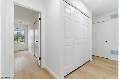 10 Daniel Ct, Lebanon, NJ 08833 - Photo 18