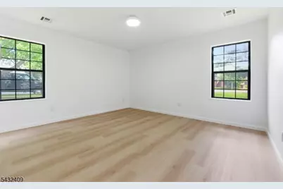 10 Daniel Ct, Lebanon, NJ 08833 - Photo 20