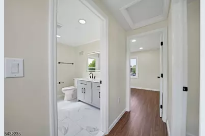 171 Myrtle St, Franklin Township, NJ 08873 - Photo 16