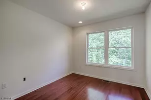 15 DeCroce Ct, Parsippany, NJ 07054 - Photo 16