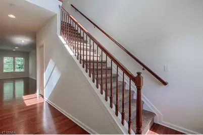 15 Decroce Ct, Parsippany, NJ 07054 - Photo 2