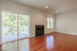 15 DeCroce Ct, Parsippany, NJ 07054 - Photo 10