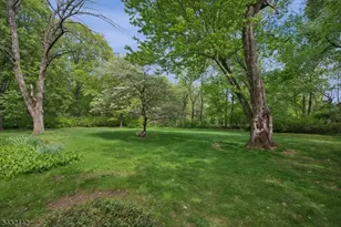 48 Walnut Cir, Bernards Township, NJ 07920 - Photo 28