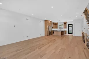 522 Valley Rd, Clifton, NJ 07013 - Photo 12