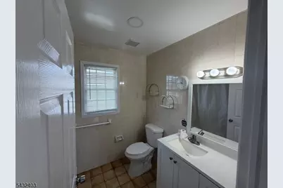 555 1st Ave, Elizabeth, NJ 07206 - Photo 12