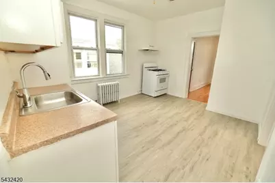 428-430 N 12th St Unit #3, Newark, NJ 07107 - Photo 8