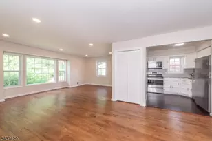 28 Brandywyne Dr, Florham Park, NJ 07932 - Photo 8