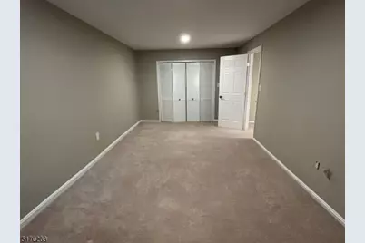 28 Brandywyne Dr, Florham Park, NJ 07932 - Photo 16