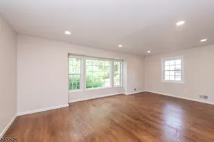 28 Brandywyne Dr, Florham Park, NJ 07932 - Photo 10