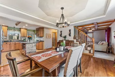 8 Garry St, Manville, NJ 08835 - Photo 4