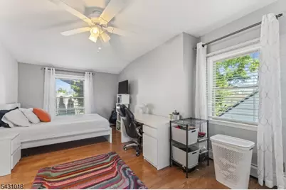 8 Garry St, Manville, NJ 08835 - Photo 16