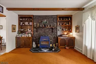 111 E Mountain Rd, Hillsborough Township, NJ 08844 - Photo 6