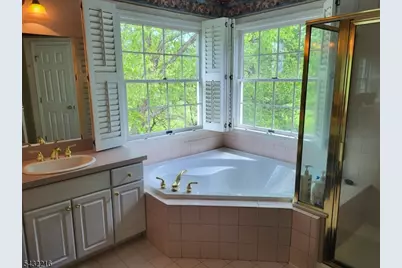 5 Pauma Valley Ct, Montgomery Township, NJ 08558 - Photo 20