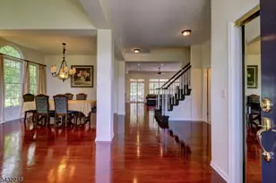 5 Pauma Valley Ct, Montgomery Township, NJ 08558 - Photo 4