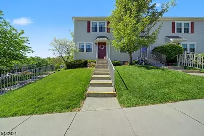 825 Sierra Dr, Independence Township, NJ 07840 - Photo 2