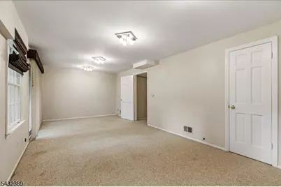 10 Exeter Rd, Bedminster Township, NJ 07921 - Photo 24