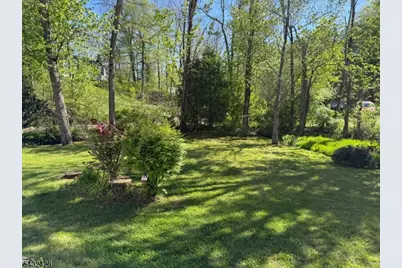 23 Lavina Trl, Jefferson Township, NJ 07438 - Photo 20