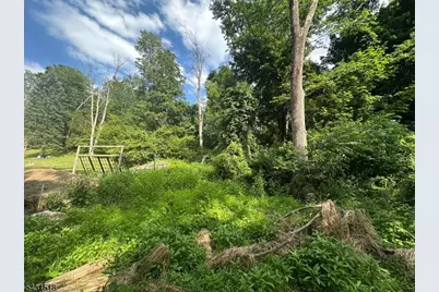 1 Ash Ln, Liberty Township, NJ 07823 - Photo 4