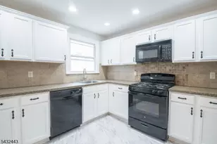 111 Roosevelt St, Roselle Park, NJ 07204 - Photo 2