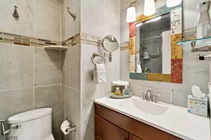 118 Coppertree Ct, Edison, NJ 08820 - Photo 16