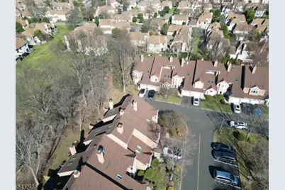 118 Coppertree Ct, Edison, NJ 08820 - Photo 32