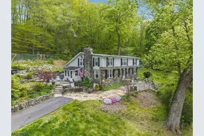 30-32 Hoffmans Crossing R, Lebanon Township, NJ 07830 - Photo 2