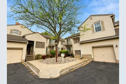 46 Commonwealth Dr, Bernards Township, NJ 07920 - Photo 1