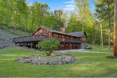 1127 Dark Moon Rd, Frelinghuysen Township, NJ 07860 - Photo 8