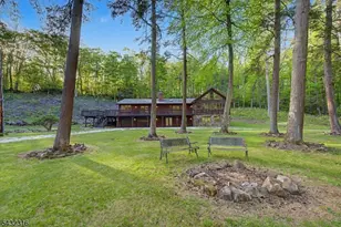 1127 Dark Moon Rd, Frelinghuysen Township, NJ 07860 - Photo 6